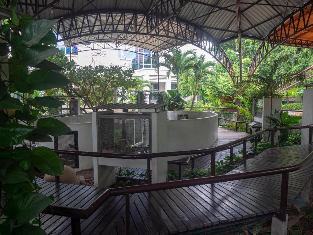 Thaisun Bangkok Hotel Esterno foto